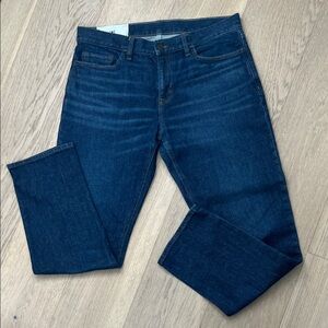 Banana Republic Straight Men’s Jeans in Deep Indigo